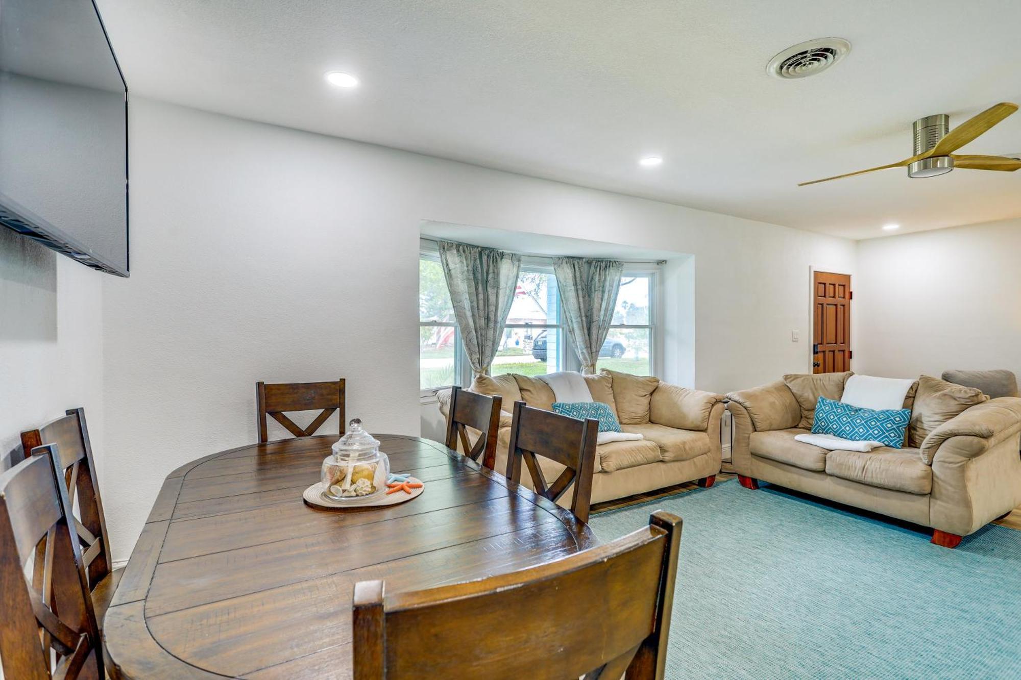 Pet-Friendly Cocoa Beach Home Walk To Beach! Bagian luar foto